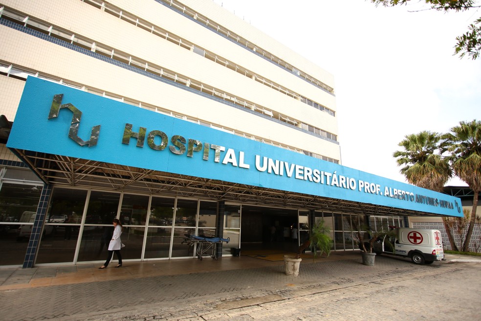 hospital_universitario_jl_2.jpg
